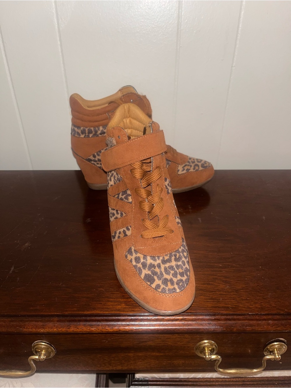 Womens Tan Leopard-Pattern High-Top Wedge Sneakers